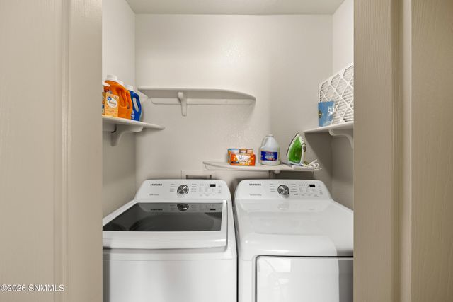 891 Chateau Drive, Las Cruces, NM 88005