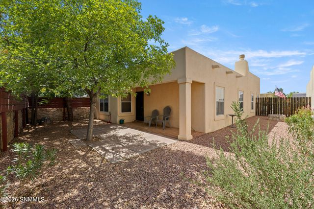 891 Chateau Drive, Las Cruces, NM 88005