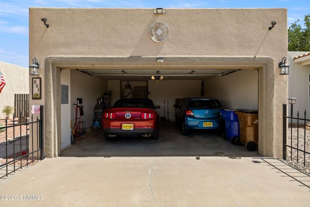 891 Chateau Drive, Las Cruces, NM 88005