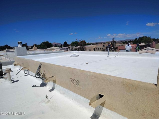 891 Chateau Drive, Las Cruces, NM 88005