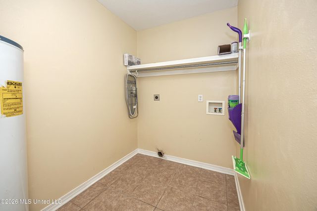 21455 E Edgewood Drive, Saucier, MS 39574