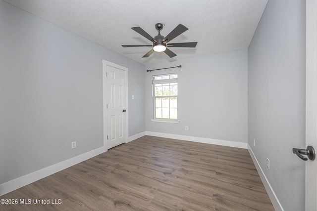 21455 E Edgewood Drive, Saucier, MS 39574