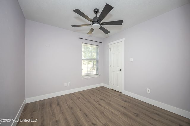 21455 E Edgewood Drive, Saucier, MS 39574