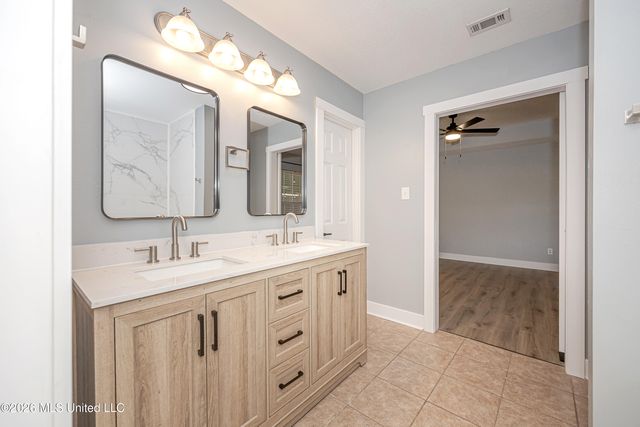 21455 E Edgewood Drive, Saucier, MS 39574