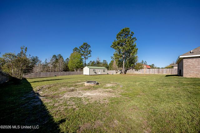21455 E Edgewood Drive, Saucier, MS 39574