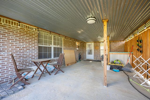 21455 E Edgewood Drive, Saucier, MS 39574