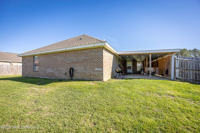 21455 E Edgewood Drive, Saucier, MS 39574