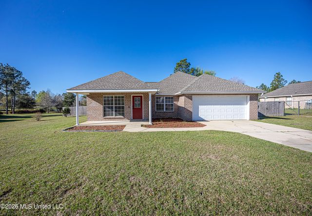 21455 E Edgewood Drive, Saucier, MS 39574