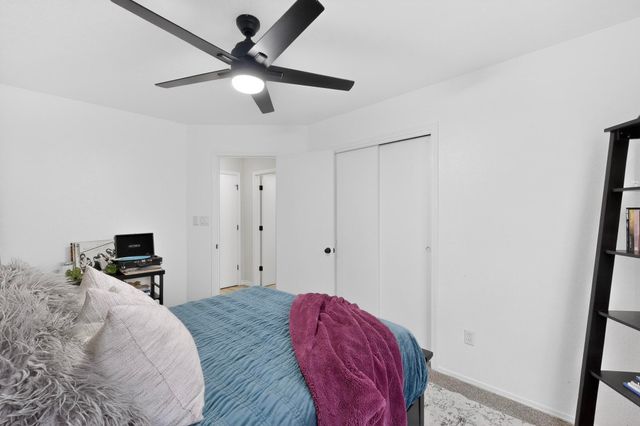 4525 Palmyra Avenue NW, Albuquerque, NM 87114