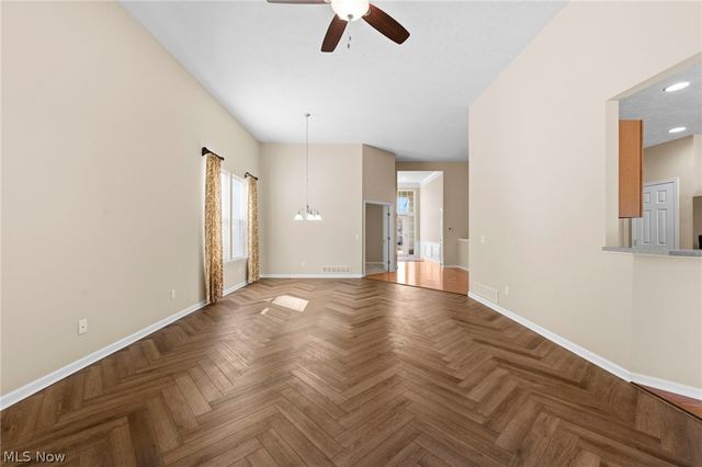 9226 Rainier Court, Strongsville, OH 44136