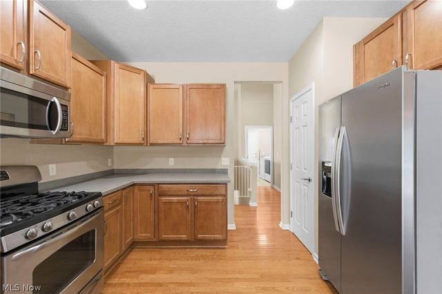 9226 Rainier Court, Strongsville, OH 44136