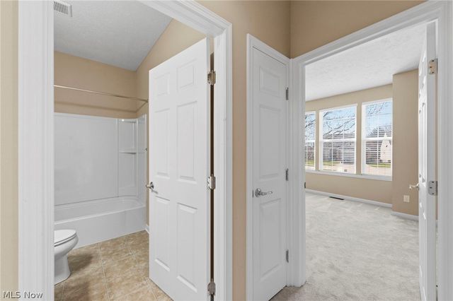 9226 Rainier Court, Strongsville, OH 44136