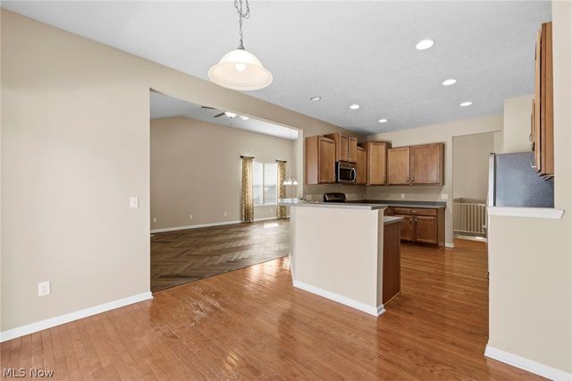 9226 Rainier Court, Strongsville, OH 44136