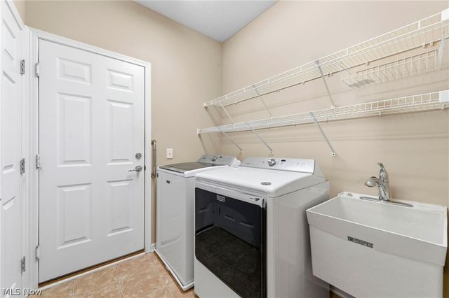 9226 Rainier Court, Strongsville, OH 44136