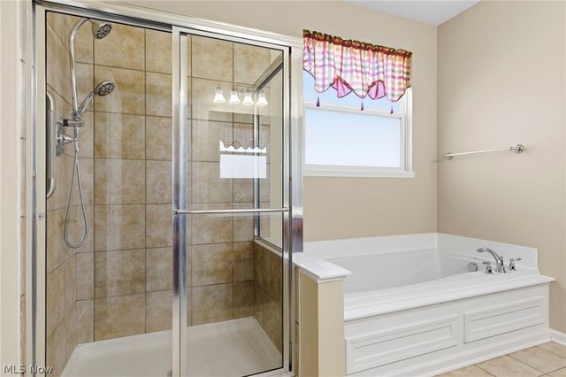 9226 Rainier Court, Strongsville, OH 44136