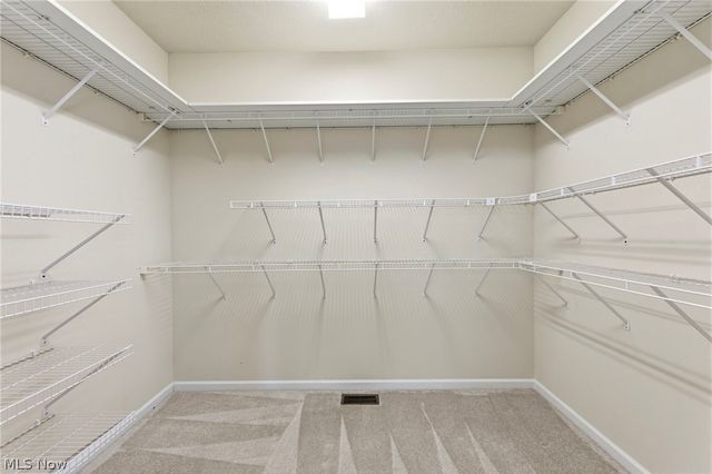 9226 Rainier Court, Strongsville, OH 44136