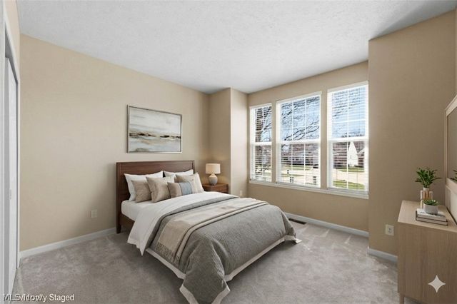 9226 Rainier Court, Strongsville, OH 44136