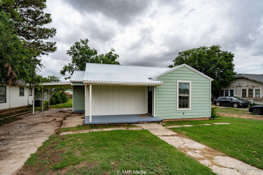 408 Commercial Avenue, Anson, TX 79501