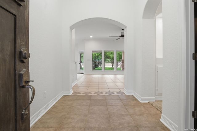 8524 VERANO DR, San Antonio, TX 78266