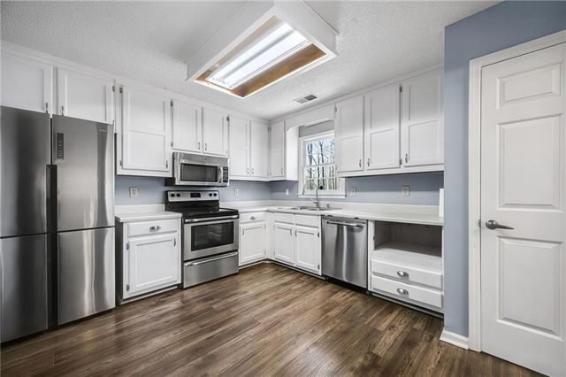 84 Hebron Church Road, Dacula, GA 30019