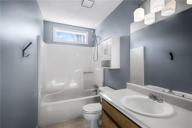 84 Hebron Church Road, Dacula, GA 30019