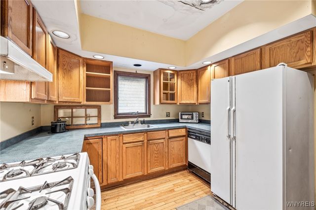 60 Granger Place, Buffalo, NY 14222