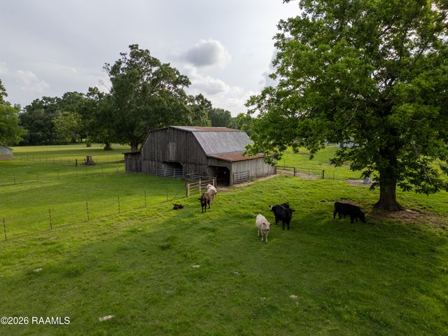 818 Saint Esprit Road, Carencro, LA 70520