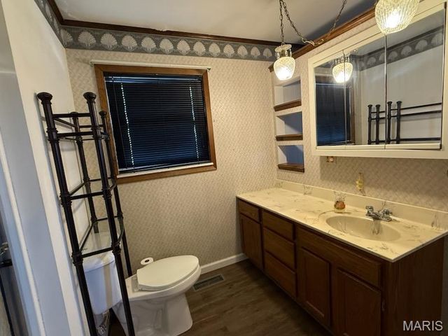 2620 Carolyn Boulevard, Granite City, IL 62040