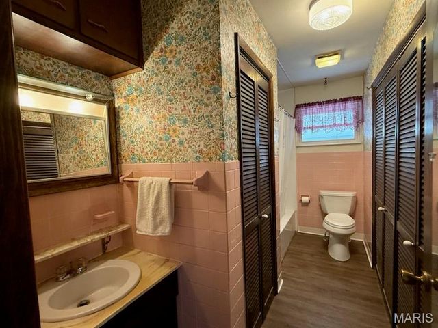 2620 Carolyn Boulevard, Granite City, IL 62040