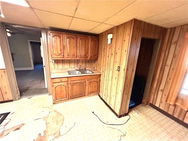 5 Sauer Place, Rochester, NY 14620