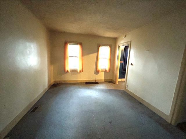 5 Sauer Place, Rochester, NY 14620