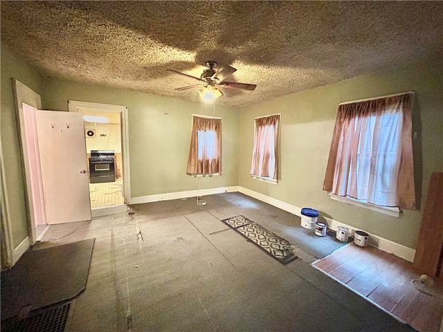 5 Sauer Place, Rochester, NY 14620