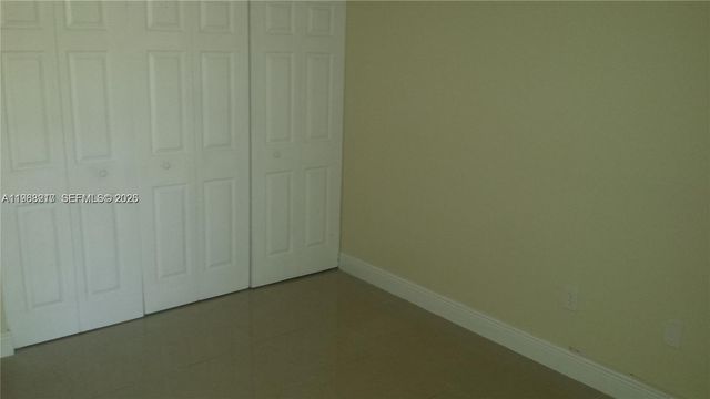 8810 Fontainebleau Blvd 110, Miami, FL 33172