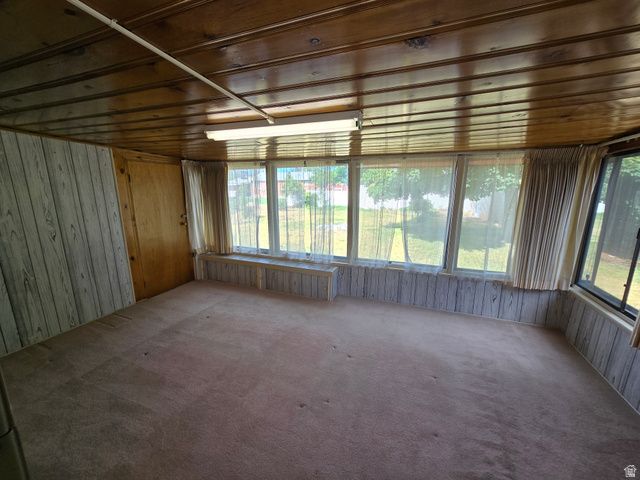 5339 S 2000 W, Roy, UT 84067