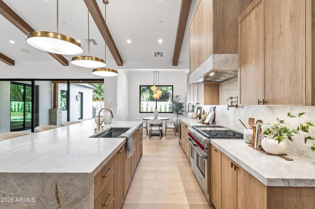 3415 N 47TH Place, Phoenix, AZ 85018