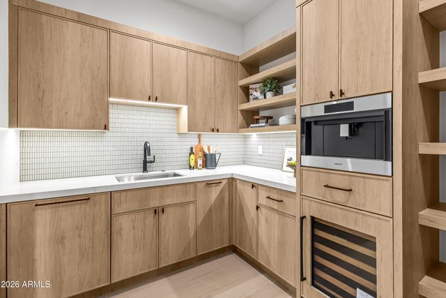 3415 N 47TH Place, Phoenix, AZ 85018