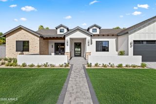 3415 N 47TH Place, Phoenix, AZ 85018
