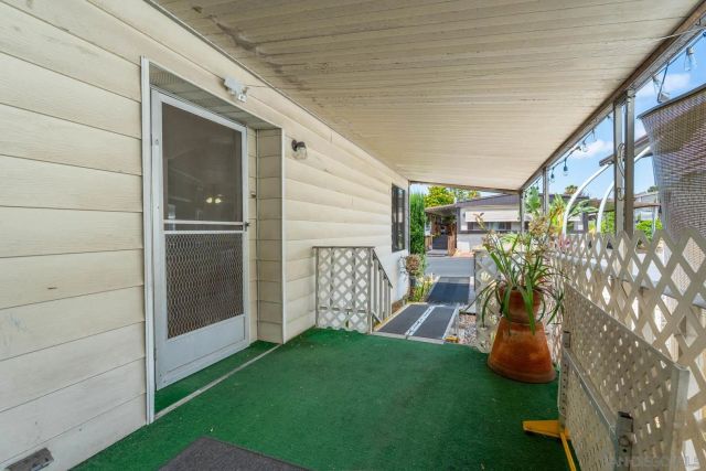 718 Sycamore Ave 73, Vista, CA 92083