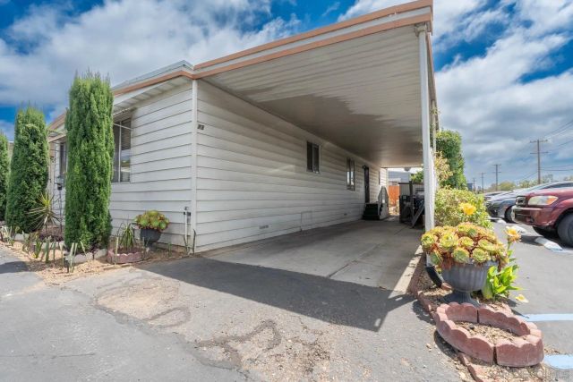 718 Sycamore Ave 73, Vista, CA 92083