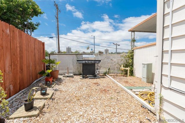 718 Sycamore Ave 73, Vista, CA 92083