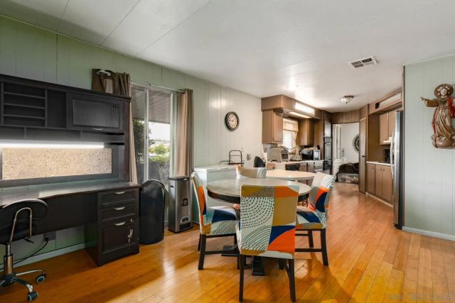 718 Sycamore Ave 73, Vista, CA 92083