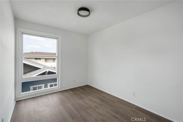 125 E Buckthorn, Inglewood, CA 90301