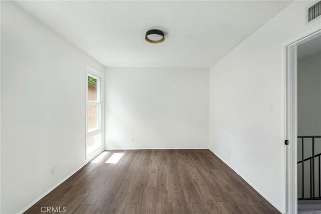 125 E Buckthorn, Inglewood, CA 90301