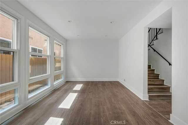 125 E Buckthorn, Inglewood, CA 90301