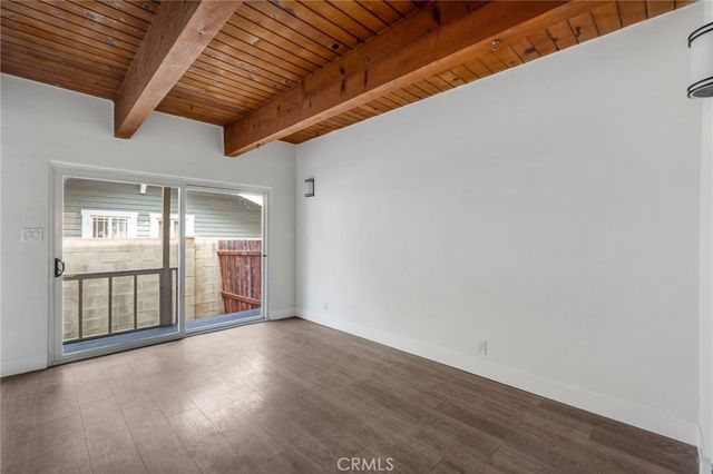 125 E Buckthorn, Inglewood, CA 90301