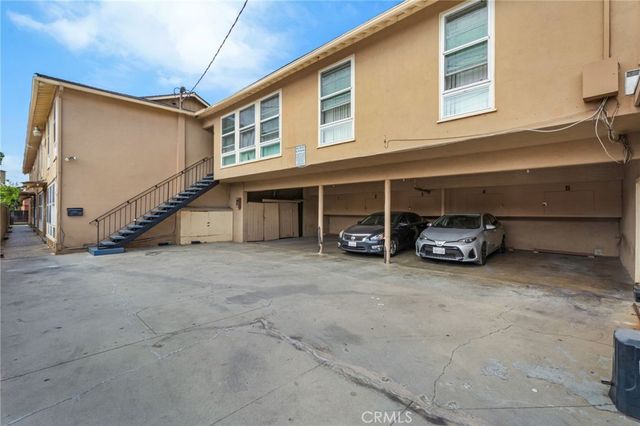 125 E Buckthorn, Inglewood, CA 90301