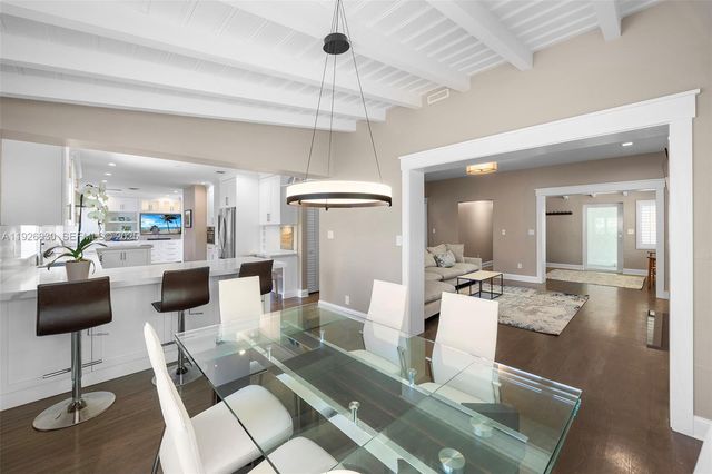 2400 Trapp Ave, Miami, FL 33133