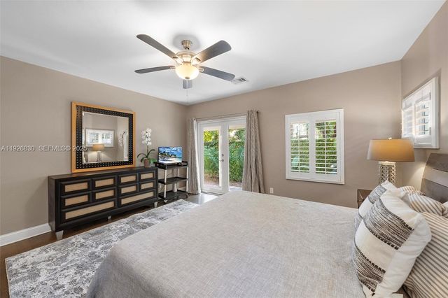 2400 Trapp Ave, Miami, FL 33133