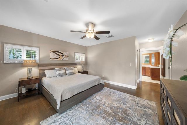 2400 Trapp Ave, Miami, FL 33133