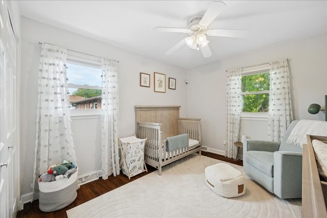 481 Sussex Court, Buffalo Grove, IL 60089